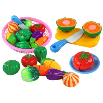 LEAN TOYS Velcro Vegetables in a Basket – 8-Piece Play Food Set with Plate and Knife