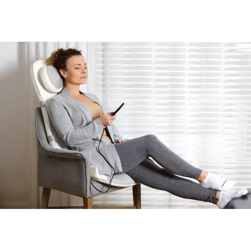 Medivon Luna Sitting Massage Mat with Heat, 8 Motors, 4 Zones, 5 Programs, 3 Intensities, Timer, Foldable, Beige