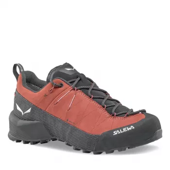 Salewa Wildfire Leather 2 GTX Women's Approach Shoes - Etruscan Red/Black, Size 40