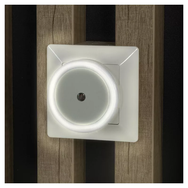 ENTAC Night Light 0.5W Circular Cool White with Dusk-to-Dawn Sensor