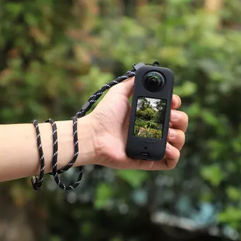 SUNNYLIFE Silicone Protective Case for Insta360 X3 - Black