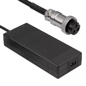 AKYGA AK-EV-22 Electric Vehicle Charger 67.2V / 2A 135W GX16 12mm Female 1.2m