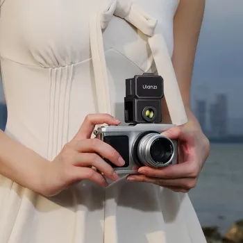 ULANZI Waist-Level Viewfinder for 28mm 35mm 50mm Retro Silver VF01