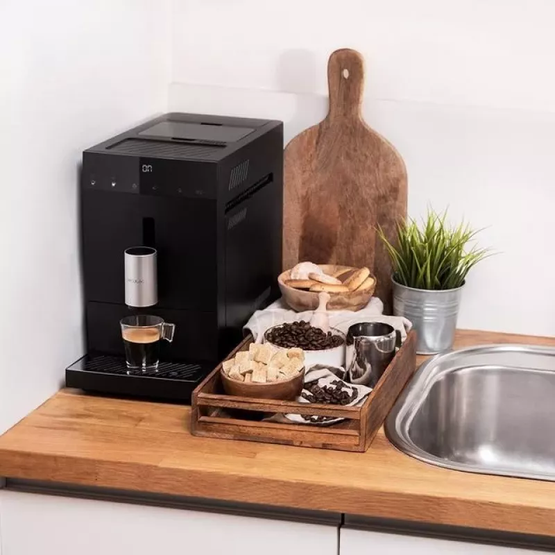 Cecotec Cremmaet Compact New Espresso Machine