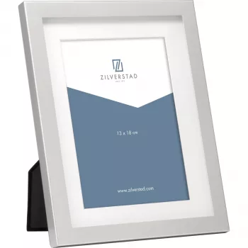 Zilverstad Nevada 13x18 Aluminum Portrait Matt Photo Frame Silver 8080002