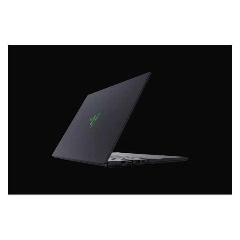 Razer Blade 16 - 16 inch QHD+ 240Hz OLED Display, Intel Core Ultra 9 386H, 64GB RAM, 2TB SSD, NVIDIA GeForce RTX 5090, Windows 11