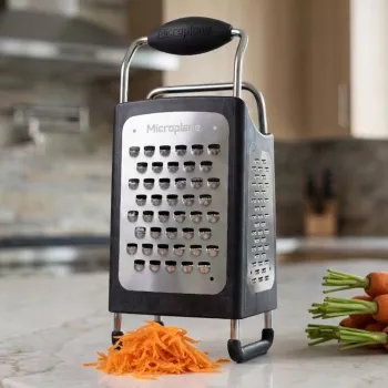 Microplane 4-Sided Box Grater Fine/Extra Coarse/Ribbon/Slicer Black