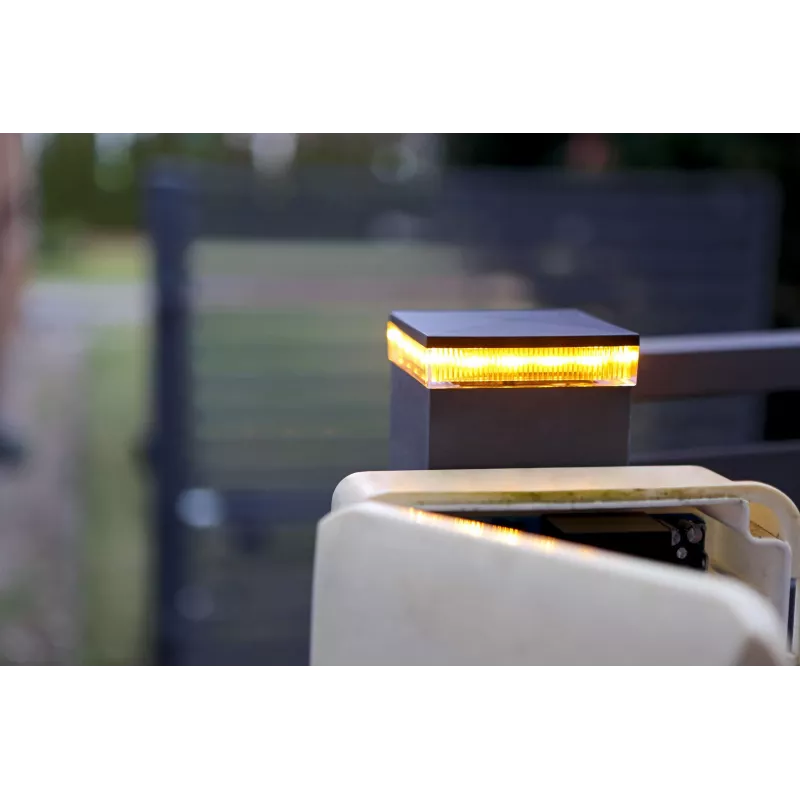 LED Warning Light Proxima SŁUPKOWA Amber 12-230V AC/DC IP54