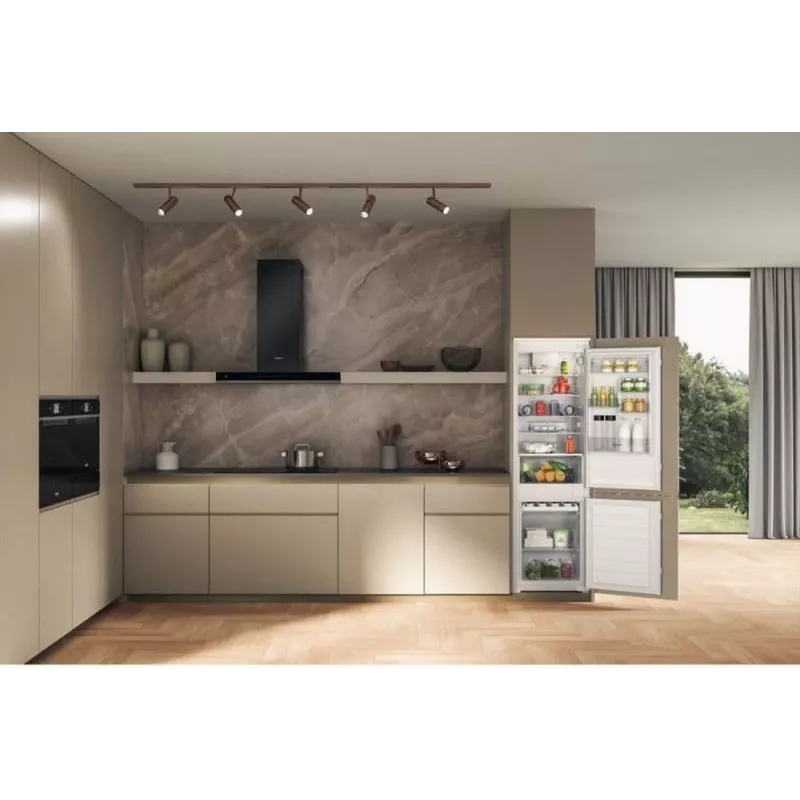 Whirlpool WHC18D011B1 Built-In Fridge-Freezer, 275 L, F Energy Class, Low Frost, Black