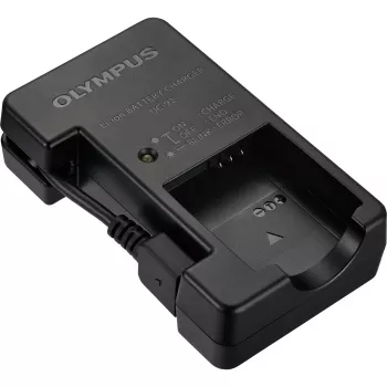 OM SYSTEM UC-92 Multi-Battery Charger for LI-90B/LI-92B