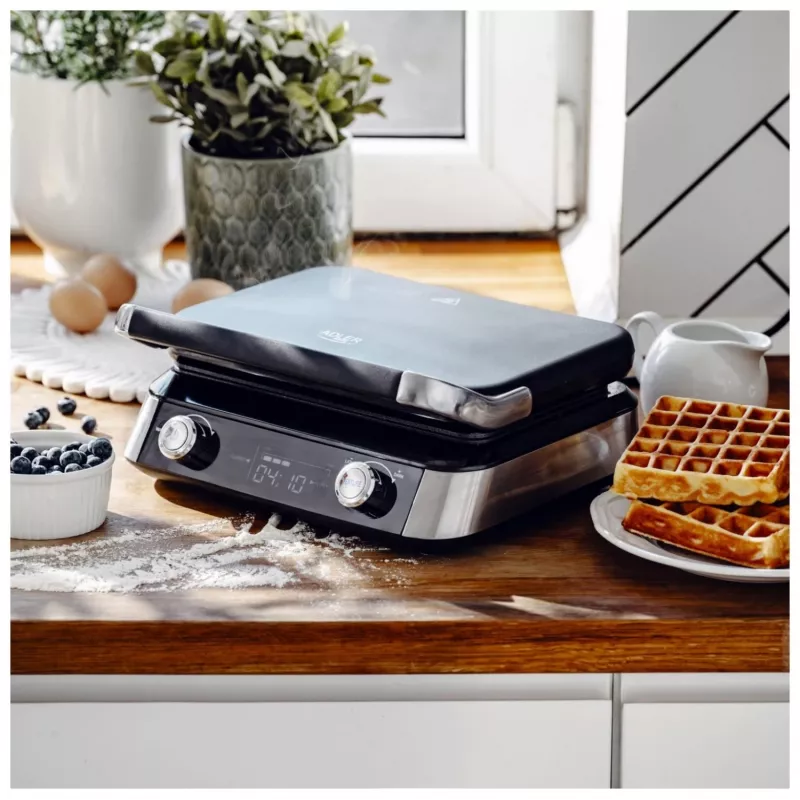 Adler AD 3084 Waffle Maker with LED Display, 5 Programs, 7 Browning Settings, 1600 W (max 2400 W), Non-Stick Plates, Black/Silver