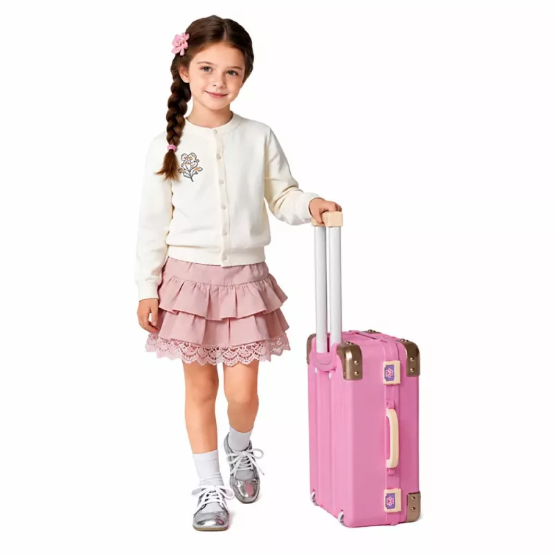 LEAN TOYS Veterinarian Suitcase Kitten Care Kit White Accessories