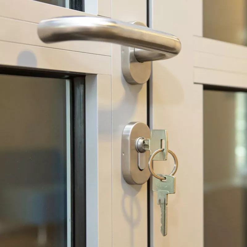 PSG Milano Stainless Steel Lever Door Handle Set with Oval Keyhole Backplate, Satin Brushed Finish, Reversible for Interior Doors, 63.401