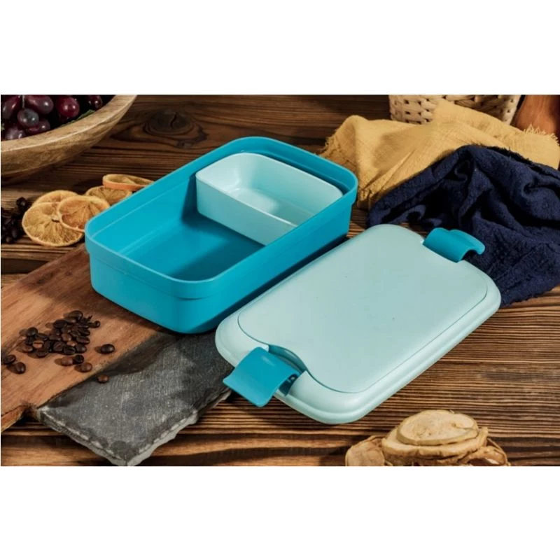 CURVER Lunch&Go Rectangular Food Bowl with Integrated Cutlery, 1.4L, Blue