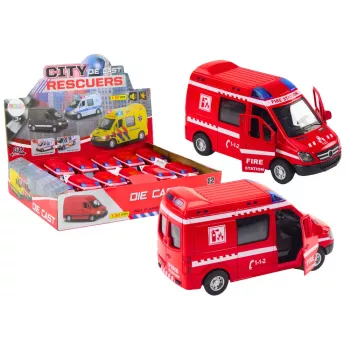 LEAN TOYS Fire Truck 1:32 Opening Doors Lights Sounds Drive Red