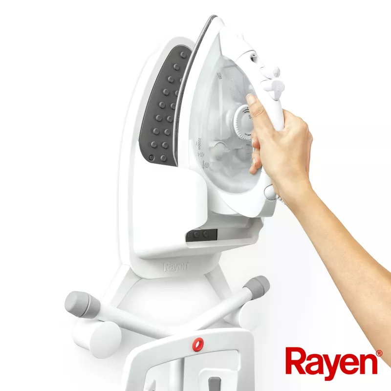 RAYEN Ironing board and iron holder with silicone