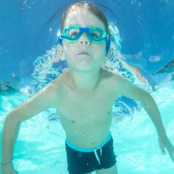 SCHILDKROT Junior Swimming Goggles Capri, Blue/Green, Anti-Fog, Shatterproof Polycarbonate Lenses, Adjustable Strap, 1 Pair (940055)