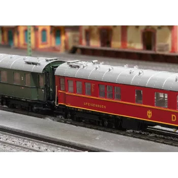 Märklin 42530 H0 Express Train Dining Car WR4üe of the DB