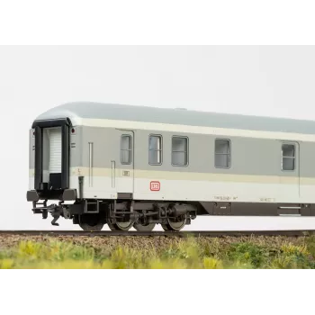 Märklin 42830 H0 3-Car Set Postal Express Dm 903 of the DB