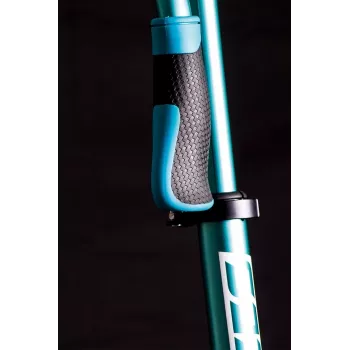 Six Degrees AU 514 Kick Scooter 230 mm Front / 215 mm Rear Wheels, Turquoise