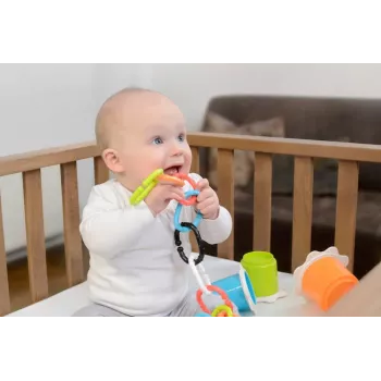 Kidsme Stage Teether Chain, 3M+, Food-Grade Silicone, BPA-Free, Set of 3 Links, Assorted Colors