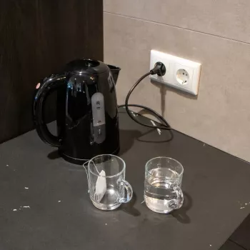 Melissa Electric Kettle 1.7L 2025W Black 16130301