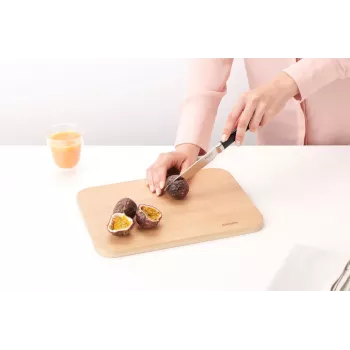 Brabantia Medium Solid Beech Wood Chopping Board