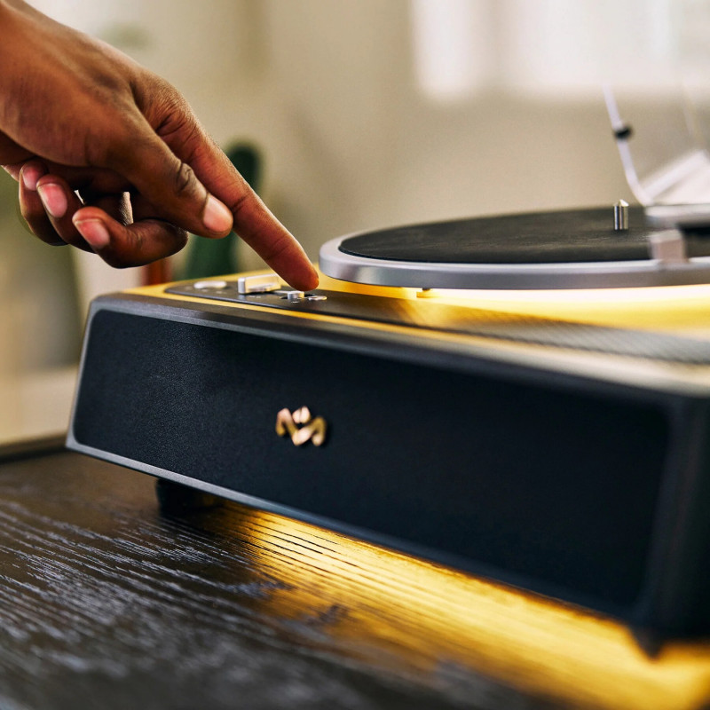 Marley Soul Rebel Turntable with Bluetooth In/Out