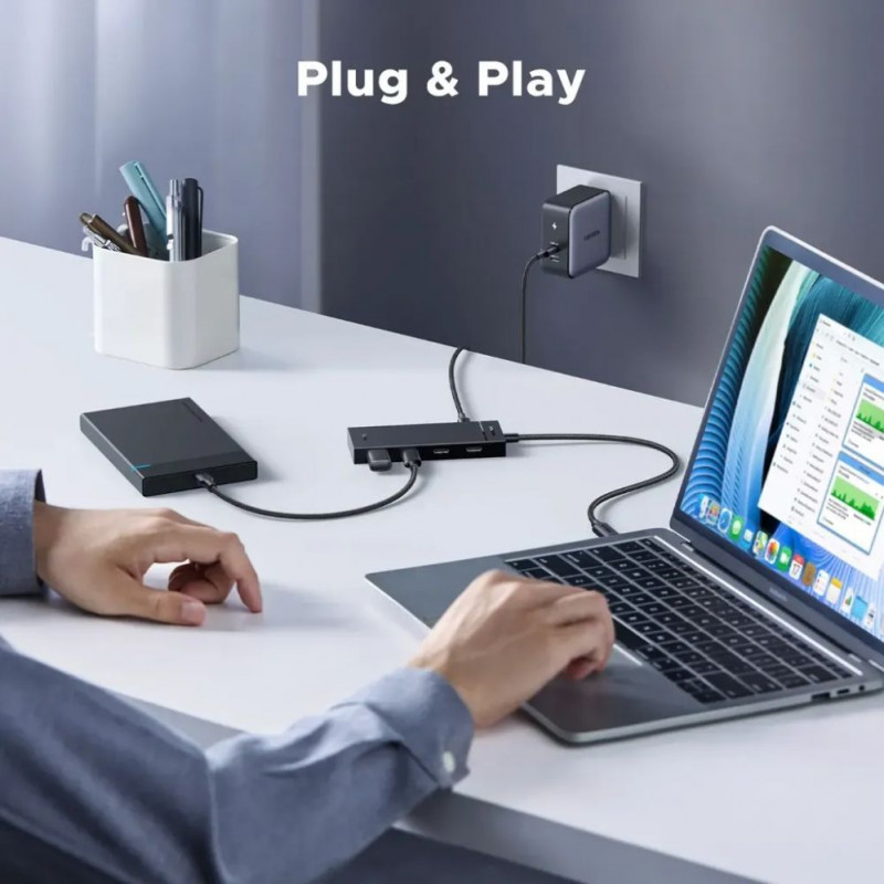 Ugreen USB-C Hub to 4x USB-C 3.2 / 1x USB-C 100W PD CM806 Black
