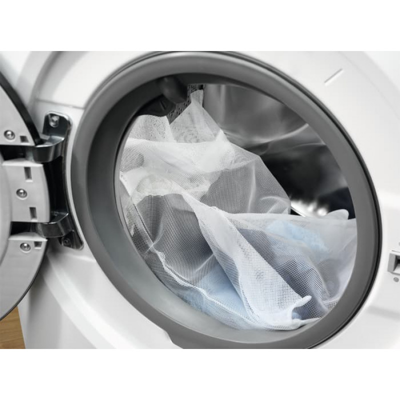 Electrolux laundry bags, 2 pcs (30x40 cm and 40x60 cm)