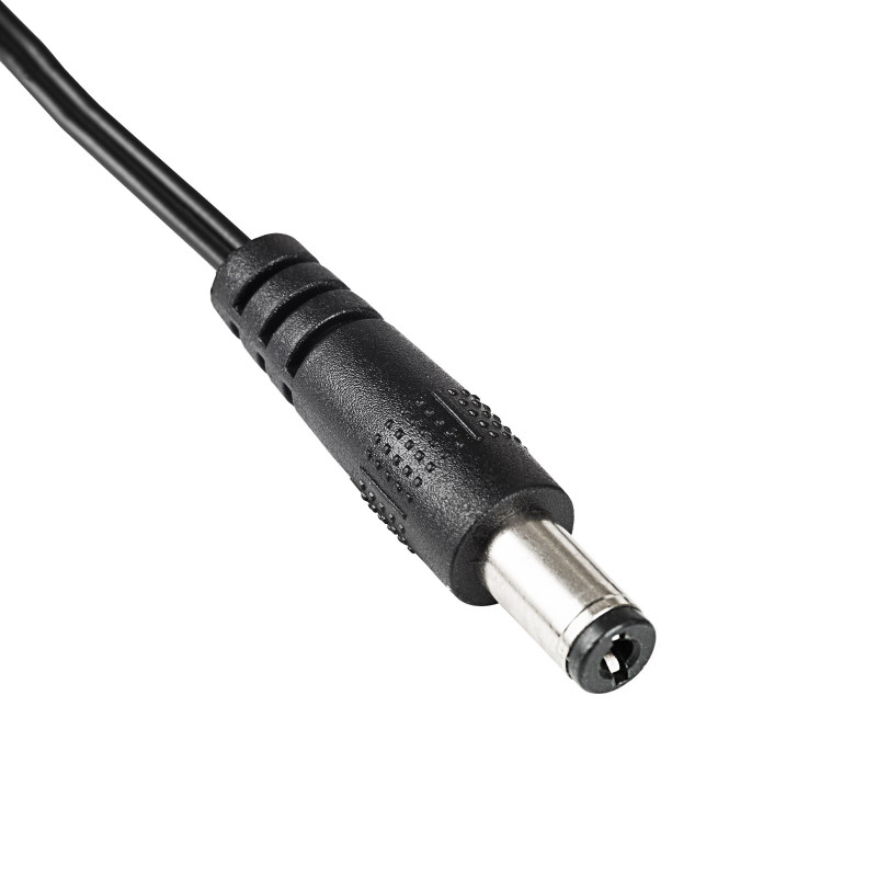 Akyga AK-TB-08 Universal Power Adapter 5 V / 1 A 5 W, DC 5.5 x 2.1 mm, 1.4 m, Black
