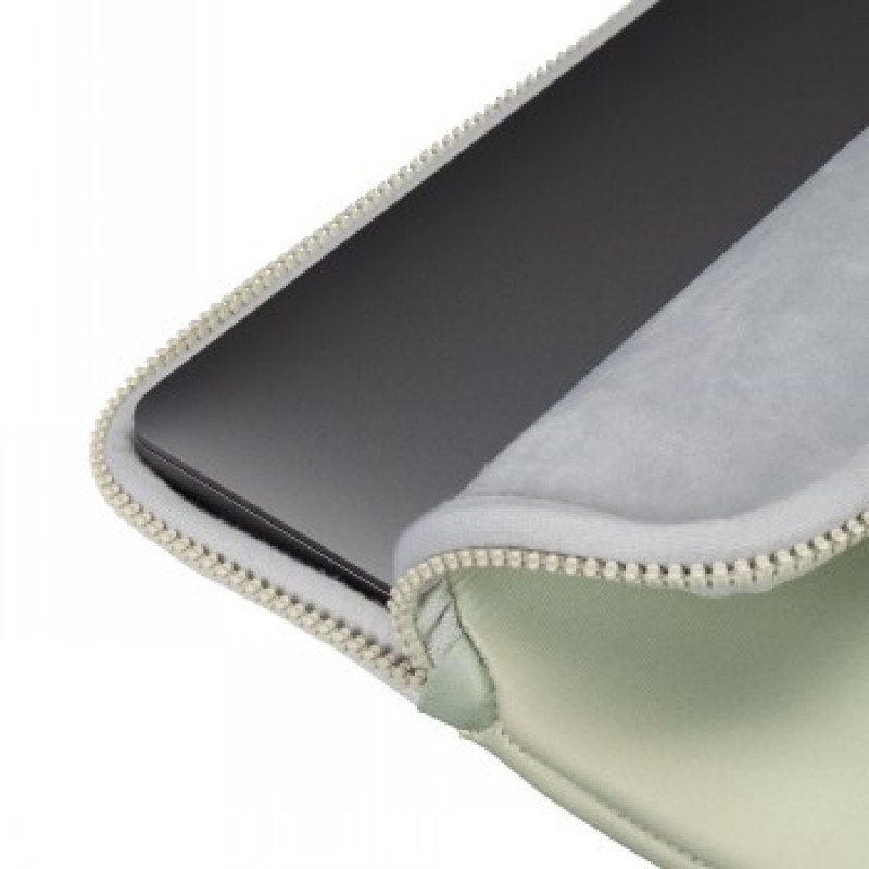 Targus TBS98205GL neoprene laptop sleeve, 13-inch, green