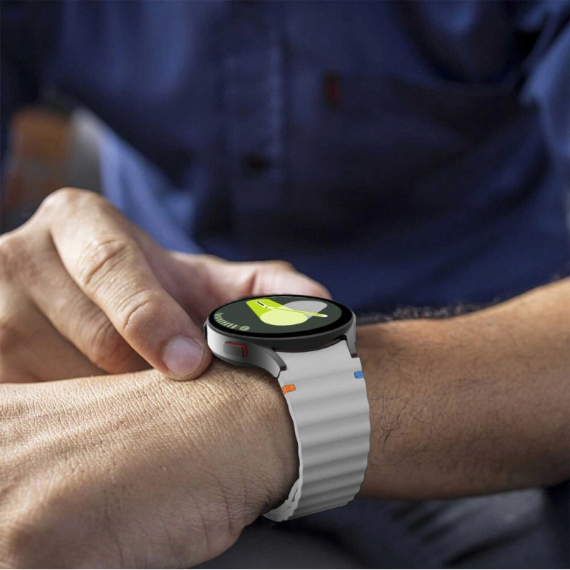 Tech-Protect Silicone Sport Strap for Samsung Galaxy Watch 4/5/5 Pro/6/7/FE, Starlight