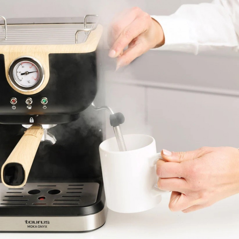 Taurus Onyx Moka 1050 W 20 bar wooden piston-style espresso machine, wood/black/silver