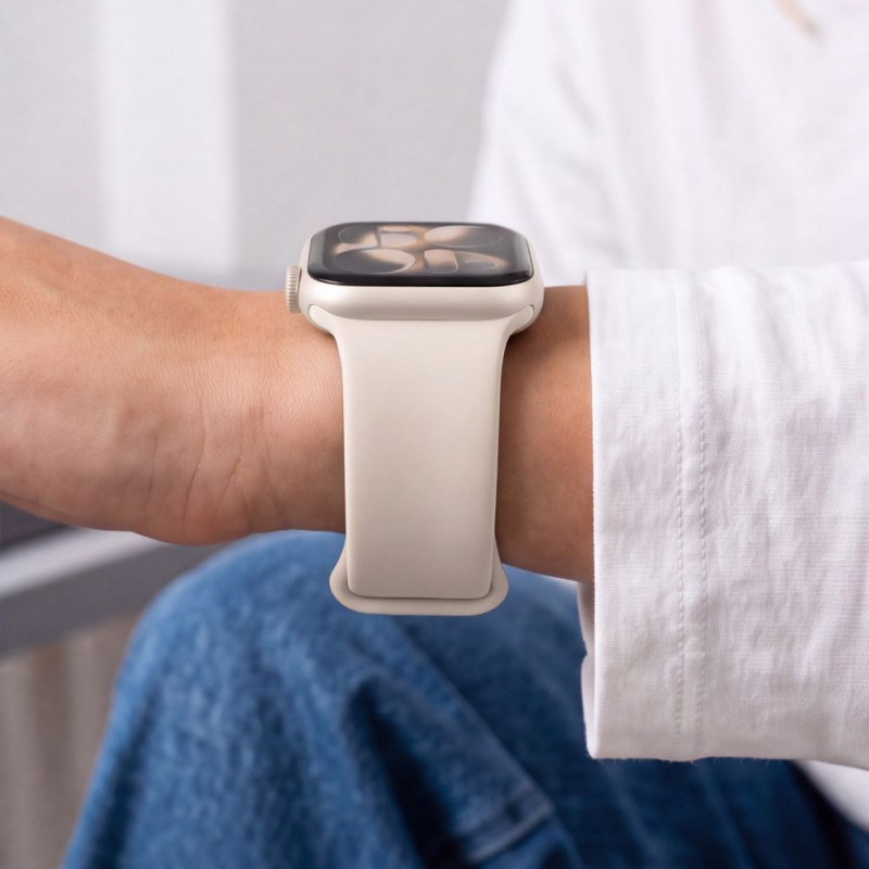 Tech-Protect Silicone Band for Apple Watch 8 / 9 / 10 / 11 / 12 / SE / Ultra 44/45/46/49 mm, Starlight