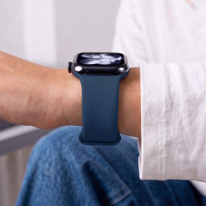 Tech-Protect Silicone Band for Apple Watch 8 / 9 / 10 / 11 / 12 / SE / Ultra 44/45/46/49 mm, Navy Blue