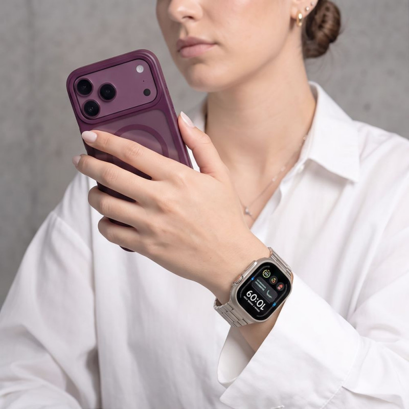 Tech-Protect Stainless stainless steel band for Apple Watch 8 / 9 / 10 / 11 / 12 / SE / Ultra (44 / 45 / 46 / 49 mm), Starlight