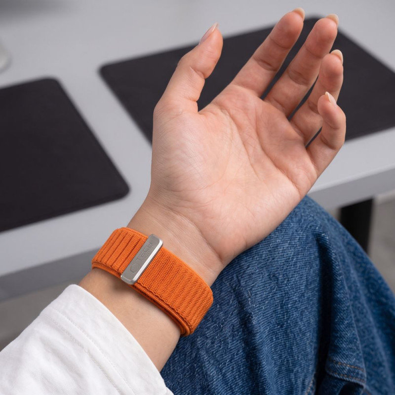 Tech-Protect Nylonloop Apple Watch 8 / 9 / 10 / 11 / 12 / SE / Ultra 44/45/46/49 mm Watch Strap, Orange