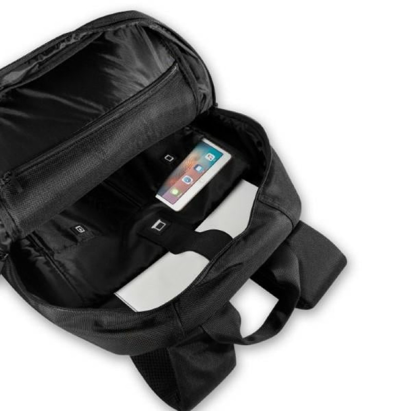 BMW BMBP15SPCTFK 16-inch Backpack, Carbon&Leather Tricolor, black