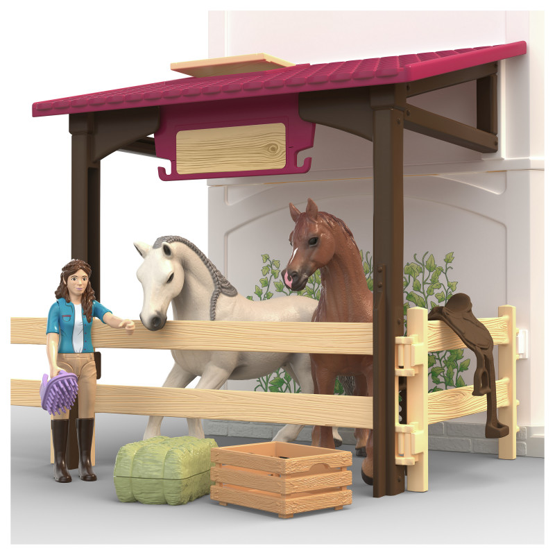 Schleich Horse Club Lakeside Villa & Paddock Toy Playset 42785