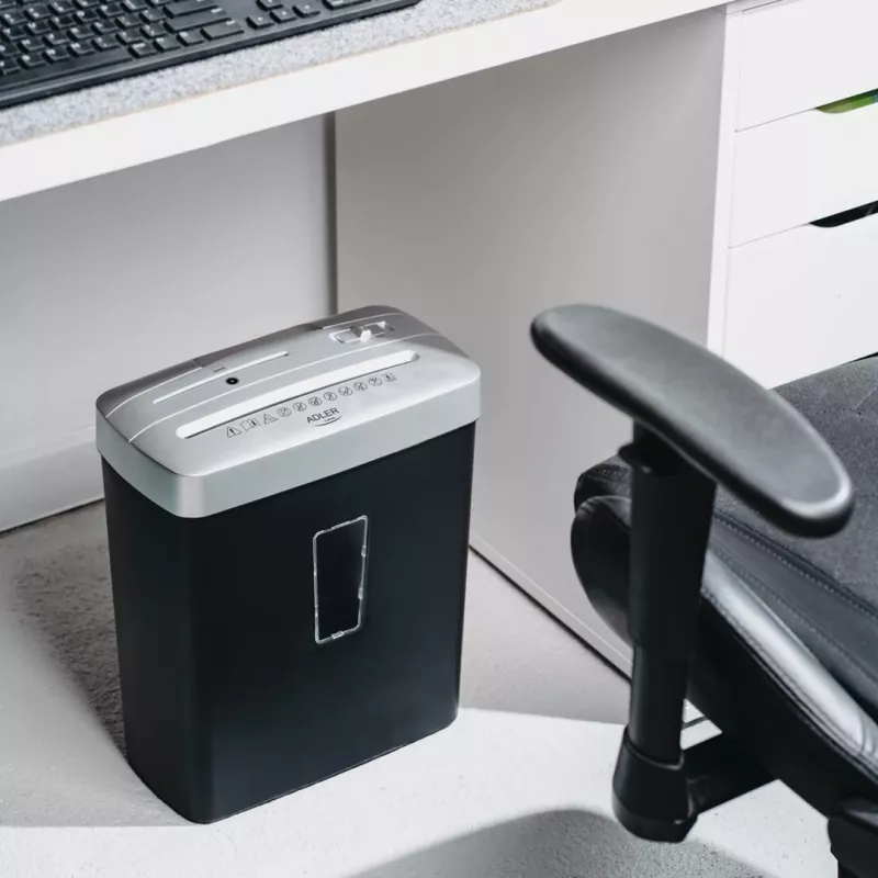 Adler AD 1037s Silver Strip-Cut Paper Shredder, 5 Sheets, P-1 Security, 10L Bin