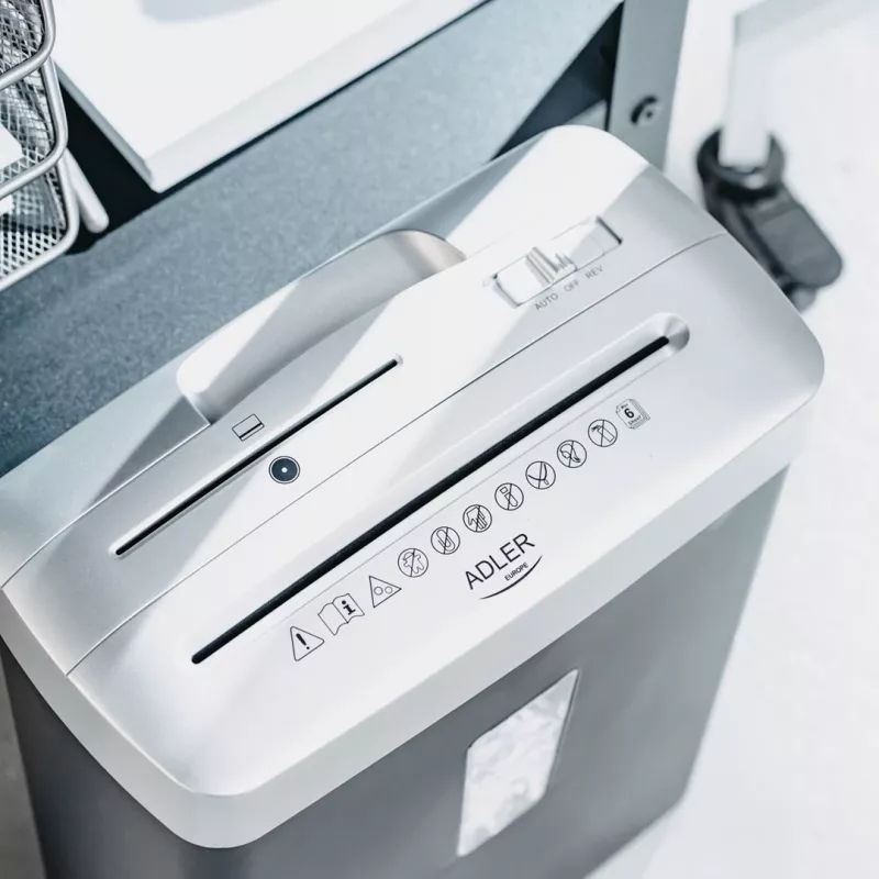 Adler AD 1037s Silver Strip-Cut Paper Shredder, 5 Sheets, P-1 Security, 10L Bin
