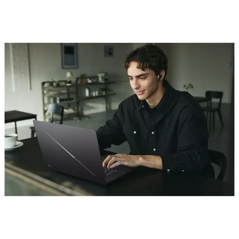 ASUS ROG Zephyrus G16 GU606AR-TB069W Gaming Laptop 16 inch WQXGA OLED, Intel Core Ultra 9 386H, 64GB RAM, 2TB SSD, NVIDIA GeForce RTX 5070 Ti, Windows 11 Home