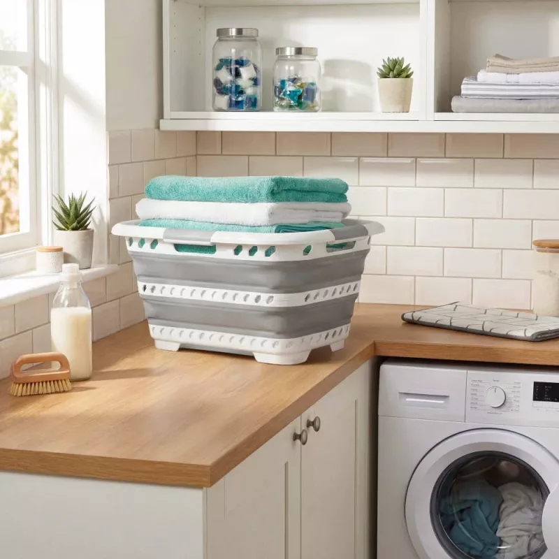 Beldray LA00000153EU7 40L Collapsible Laundry Basket With Legs - Grey and White