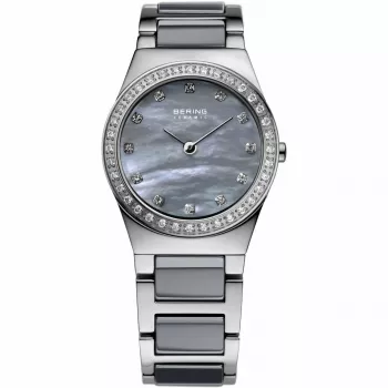 BERING Women's Watch 32426-789 (26mm) - Classic Quartz Ceramic Black