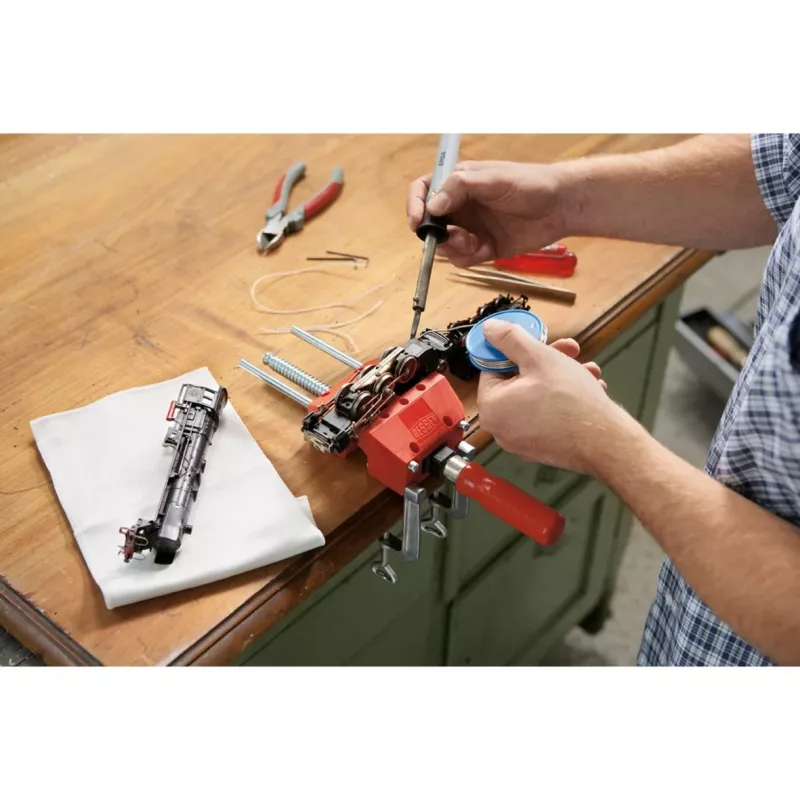 BESSEY S10-ST Mini Vice S 10 Screw Clamp, Red, 100 mm Clamping Width, 50 mm Throat Depth, with 2 Table Clamps