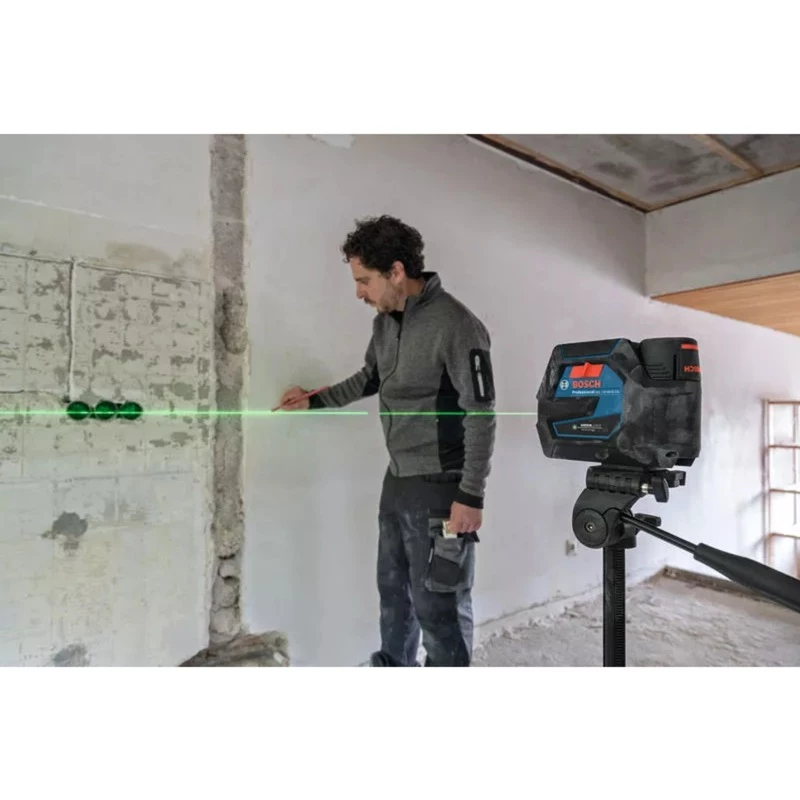 Bosch GCL 12V-50-22 CG Professional Combination Laser Set with RM 20 Mount, BT 150 Tripod, 2.0Ah Battery, Charger and L-BOXX 0601066S01