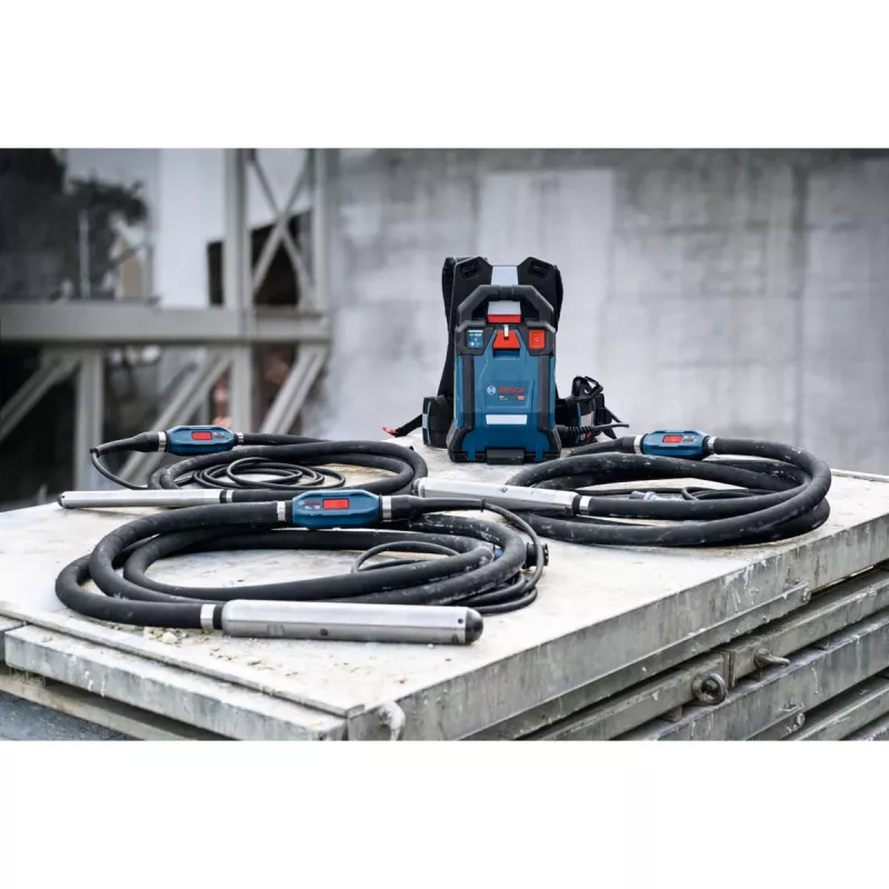 BOSCH POWERTOOLS GPU 18V-2 DI Cordless High-Frequency Concrete Vibrator System (Boxed)