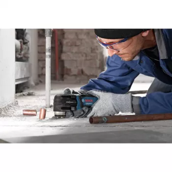 BOSCH POWERTOOLS Multi-Cutter GOP 30-28 Professional 300 W StarlockPlus Oscillating Tool with L-BOXX and Accessories (Blue/Black)