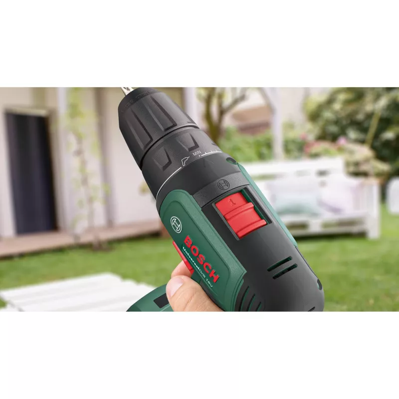 BOSCH UniversalImpact 18V Cordless Impact Drill (Green/Black, 2x1.5Ah Li-Ion, 241-Piece Set)